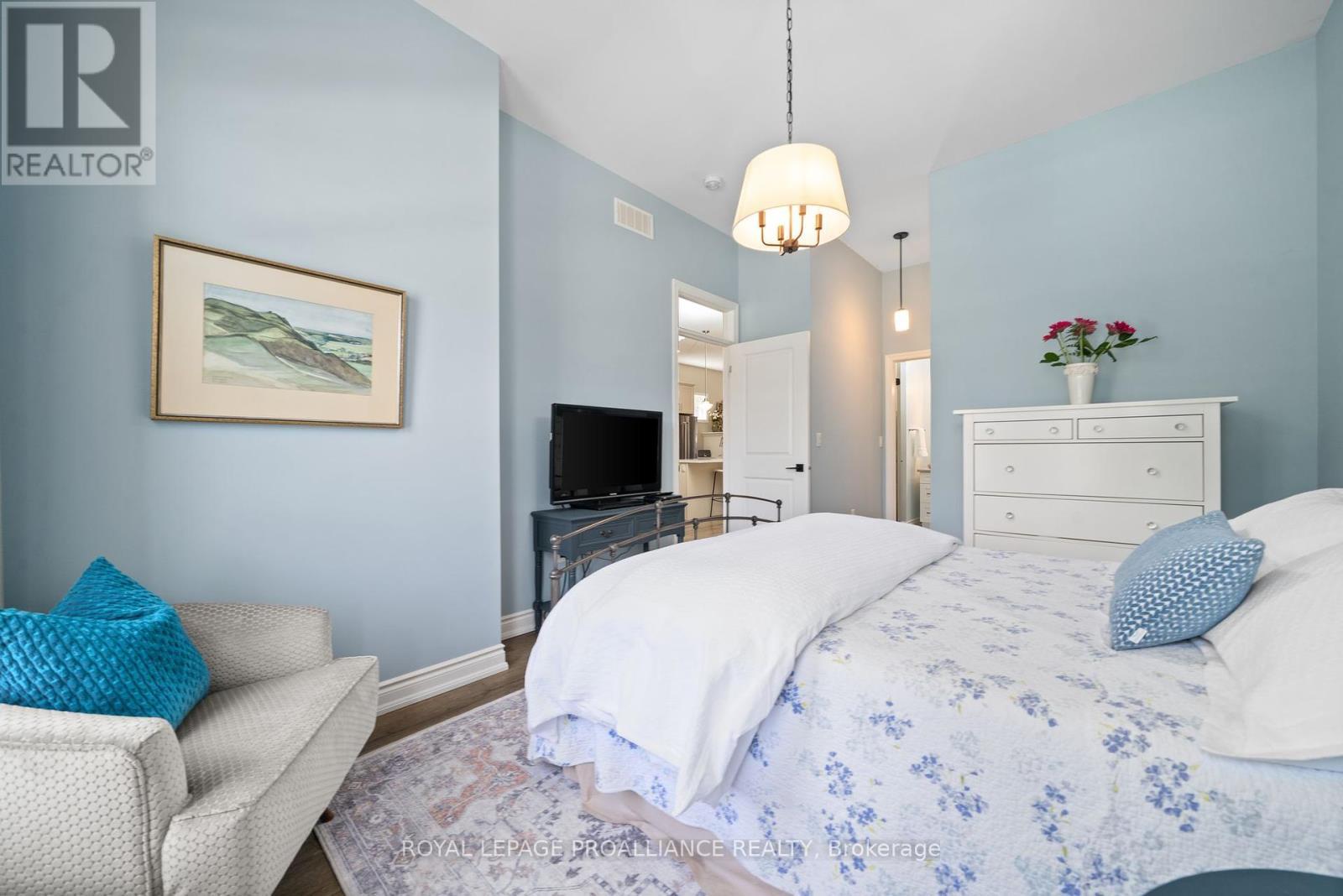 












737 JAMES SWEETMAN AVENUE

,
Cobourg,




Ontario
K9A0K7

