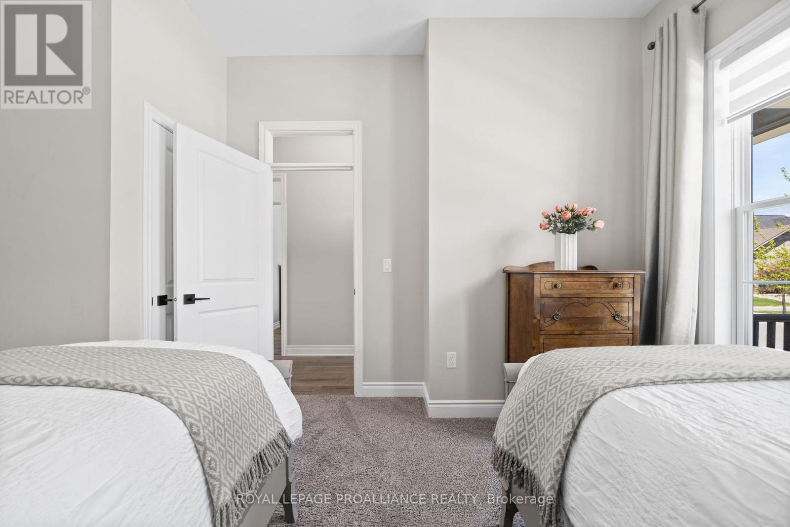 












737 JAMES SWEETMAN AVENUE

,
Cobourg,




Ontario
K9A0K7

