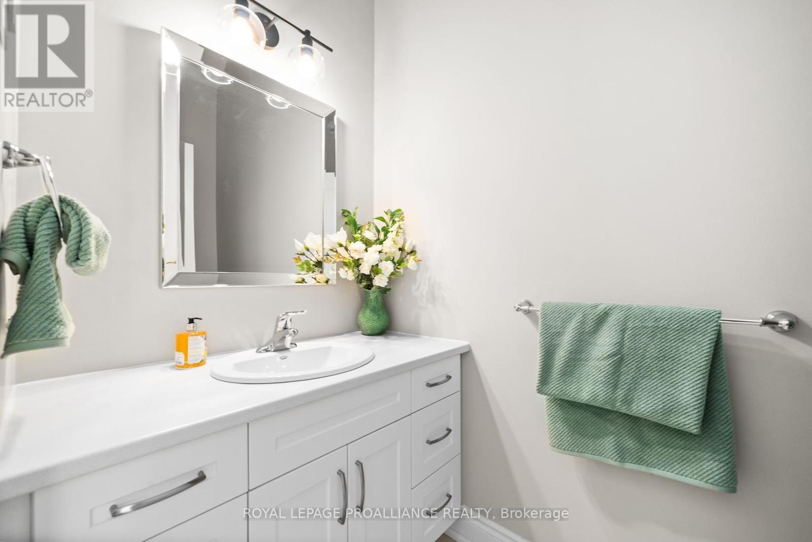 












737 JAMES SWEETMAN AVENUE

,
Cobourg,




Ontario
K9A0K7

