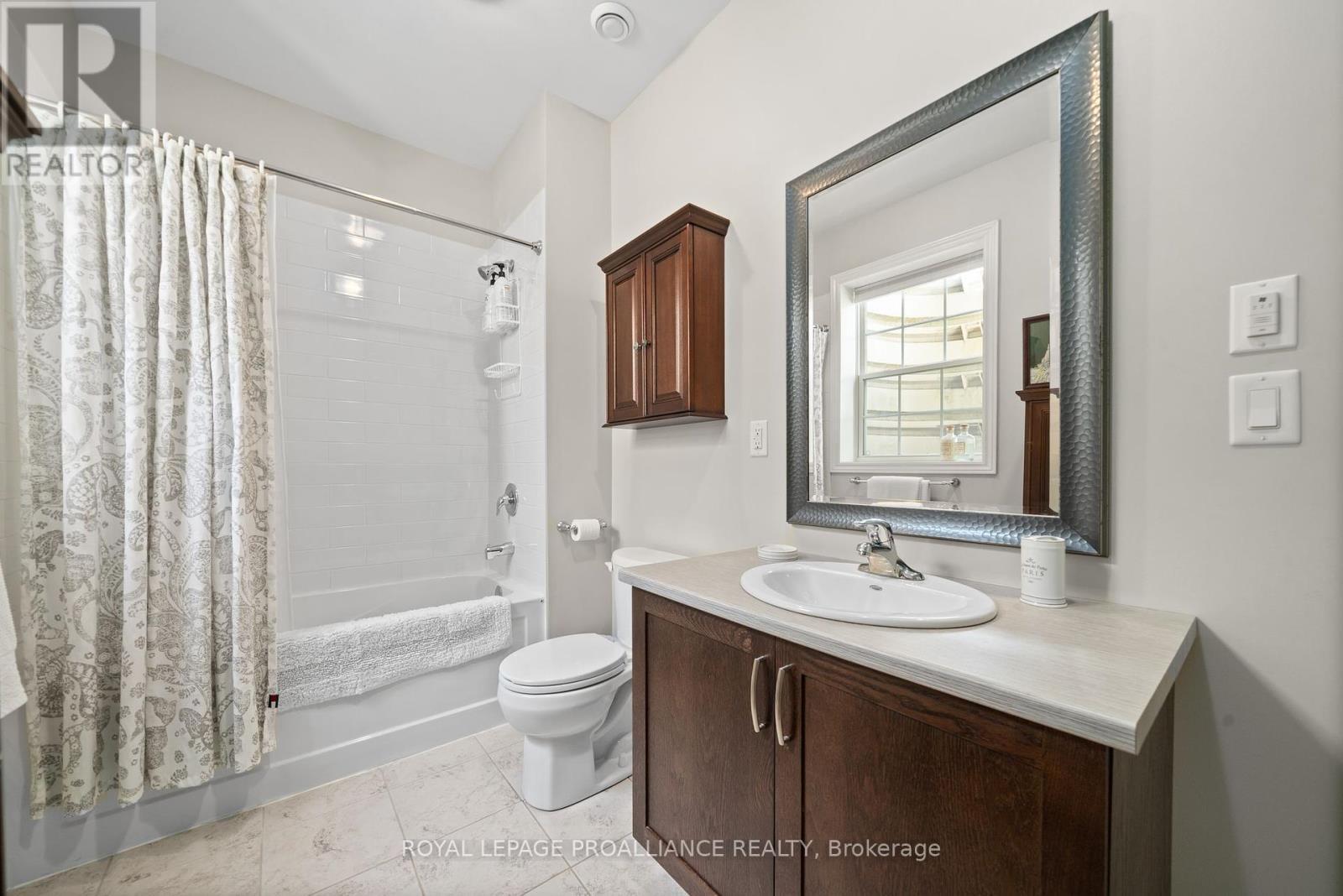 












737 JAMES SWEETMAN AVENUE

,
Cobourg,




Ontario
K9A0K7

