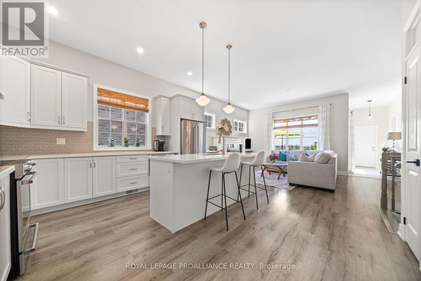 












737 JAMES SWEETMAN AVENUE

,
Cobourg,




Ontario
K9A0K7

