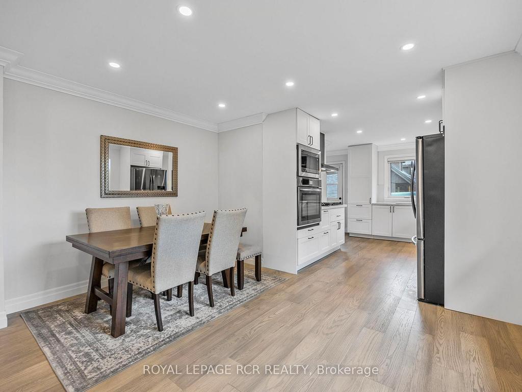 









61


William

Street East,
Caledon,




ON
L7K 1N7

