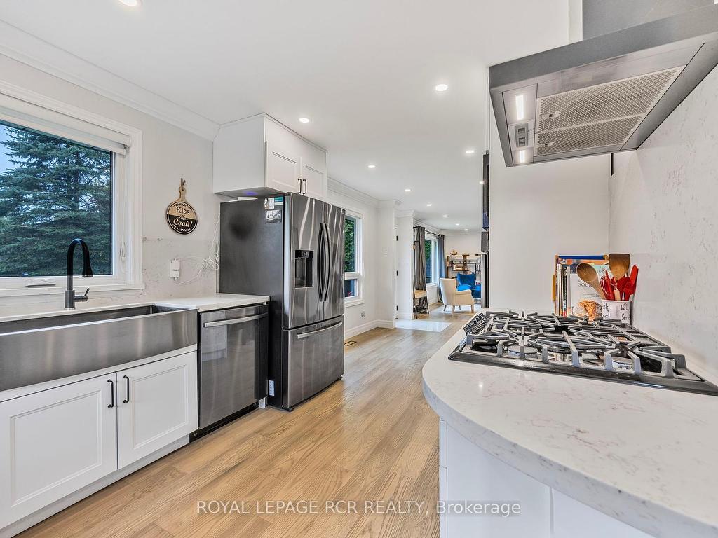 









61


William

Street East,
Caledon,




ON
L7K 1N7

