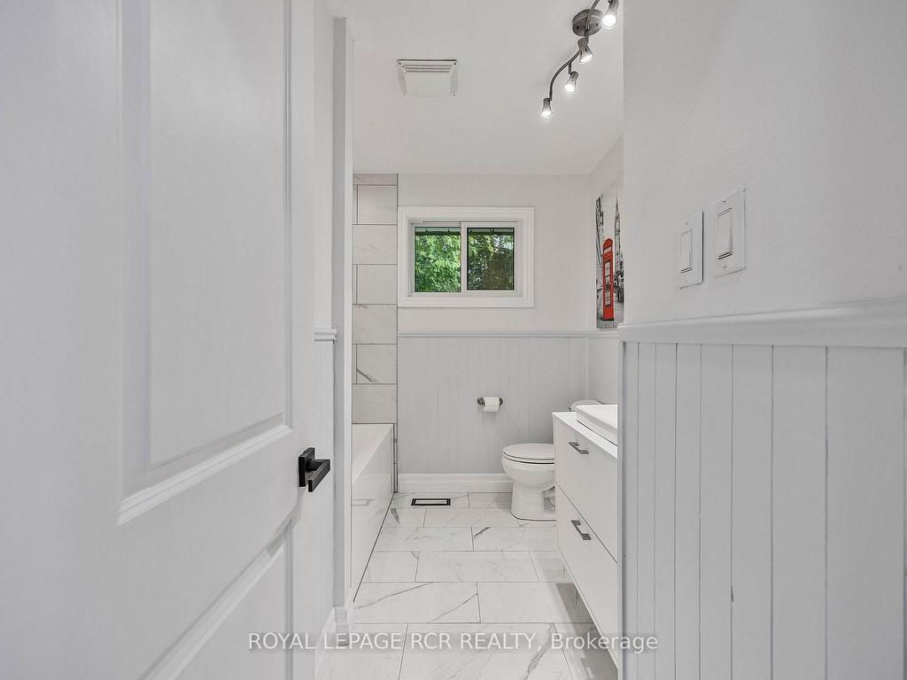 









61


William

Street East,
Caledon,




ON
L7K 1N7

