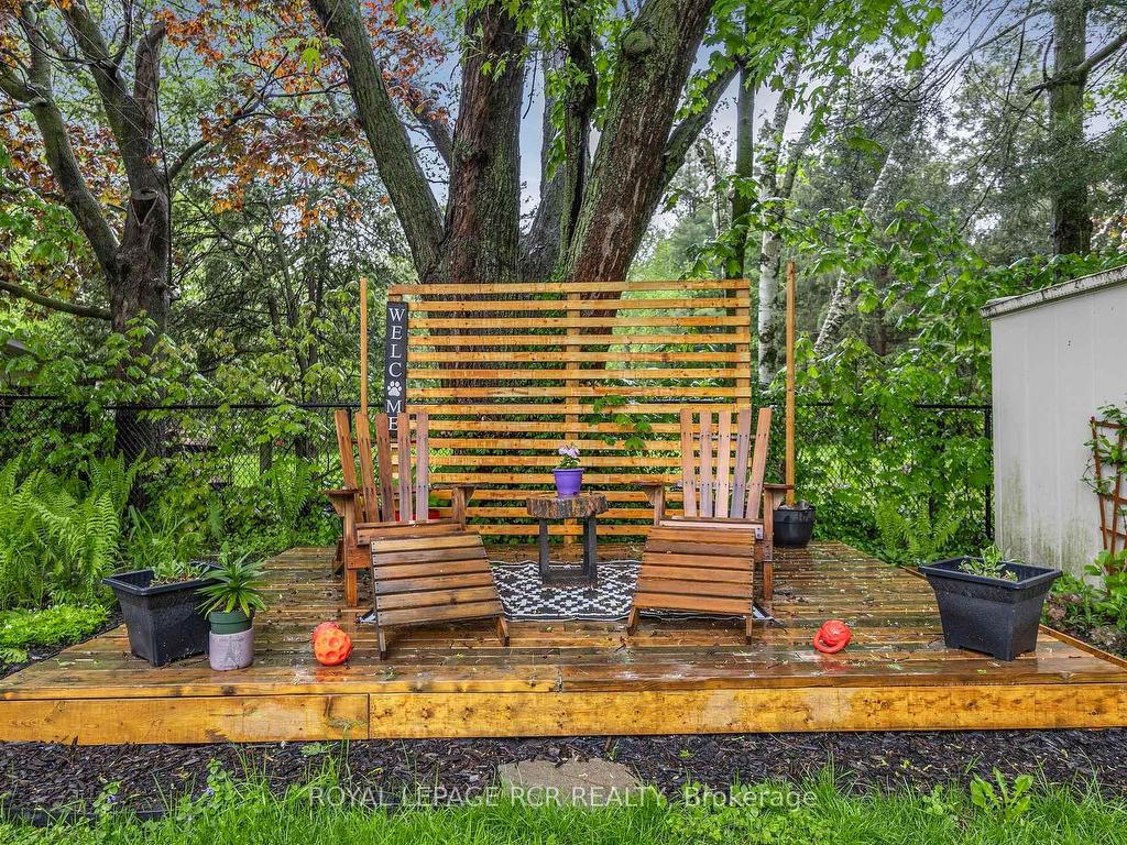 









61


William

Street East,
Caledon,




ON
L7K 1N7

