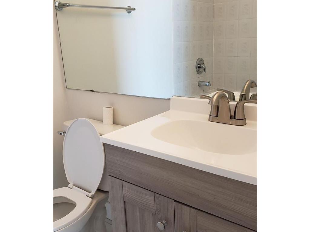 









3939


Duke Of York

Boulevard, 2702,
Mississauga,




ON
L5B 4N2

