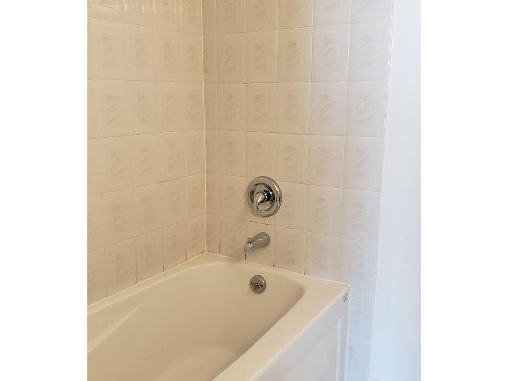 









3939


Duke Of York

Boulevard, 2702,
Mississauga,




ON
L5B 4N2

