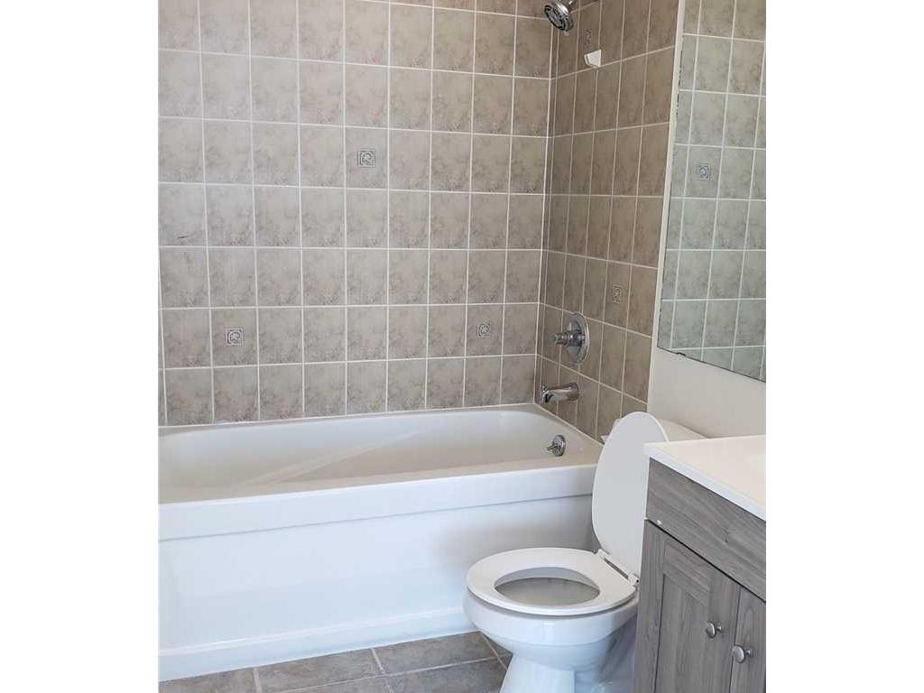 









3939


Duke Of York

Boulevard, 2702,
Mississauga,




ON
L5B 4N2


