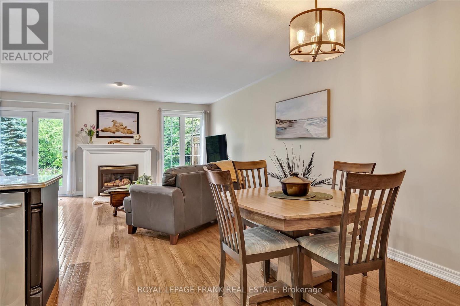 












23 - 300 FRANMOR DRIVE

,
Peterborough East (North),




Ontario
K9H7R1

