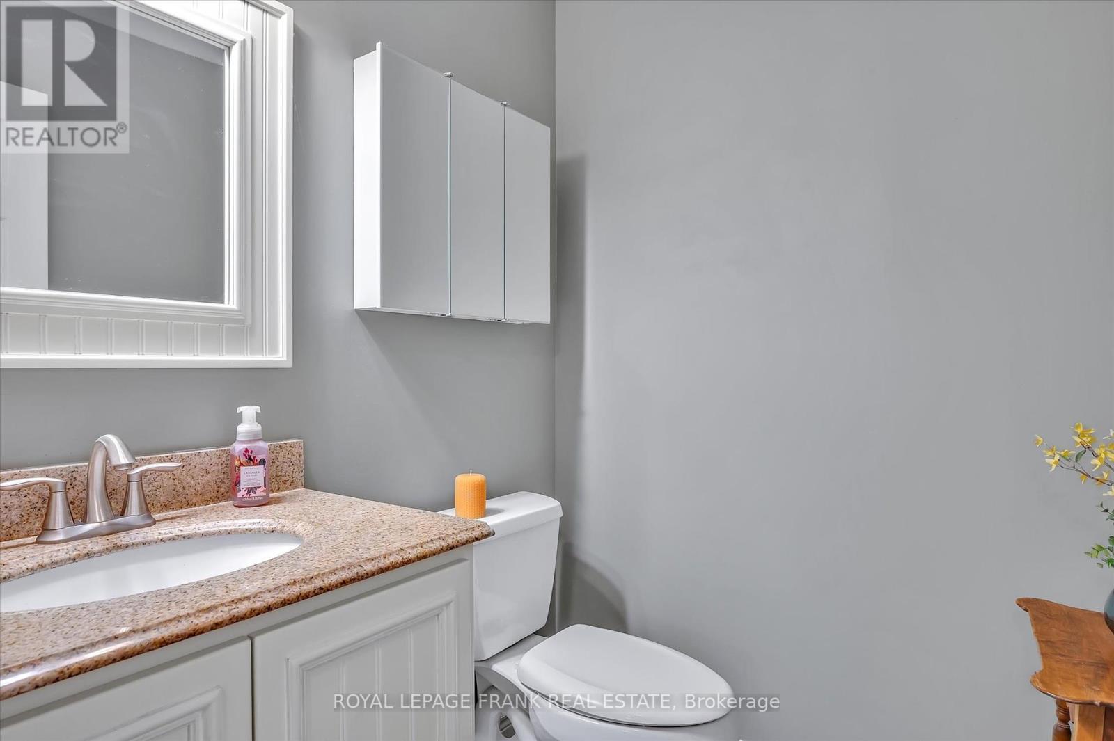 












23 - 300 FRANMOR DRIVE

,
Peterborough East (North),




Ontario
K9H7R1

