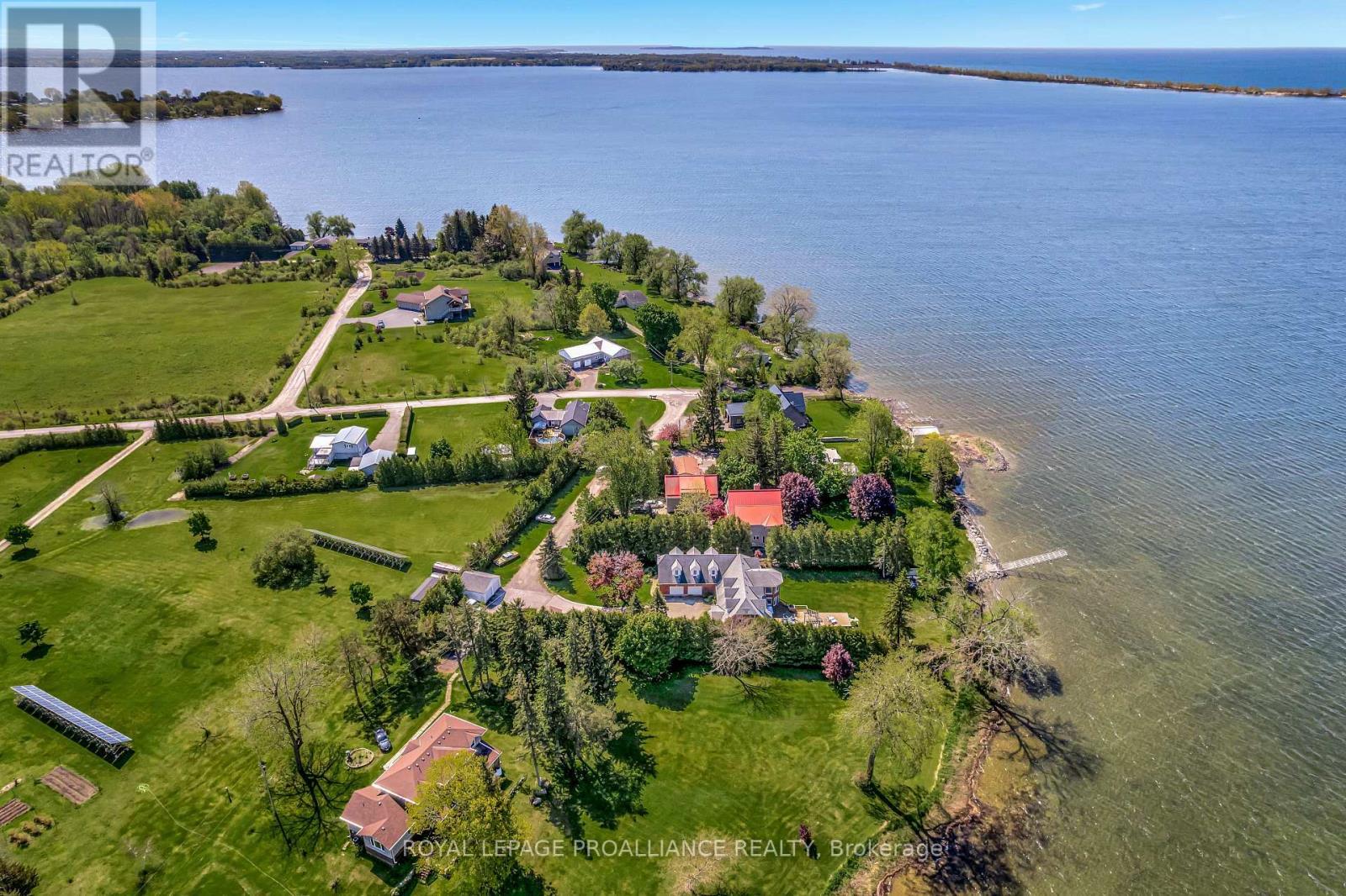 












23 QUIGG LANE

,
Prince Edward County (Ameliasburg Ward),




Ontario
K0K1L0

