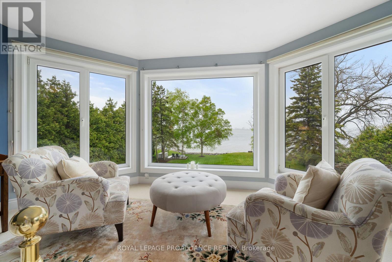 












23 QUIGG LANE

,
Prince Edward County (Ameliasburg Ward),




Ontario
K0K1L0

