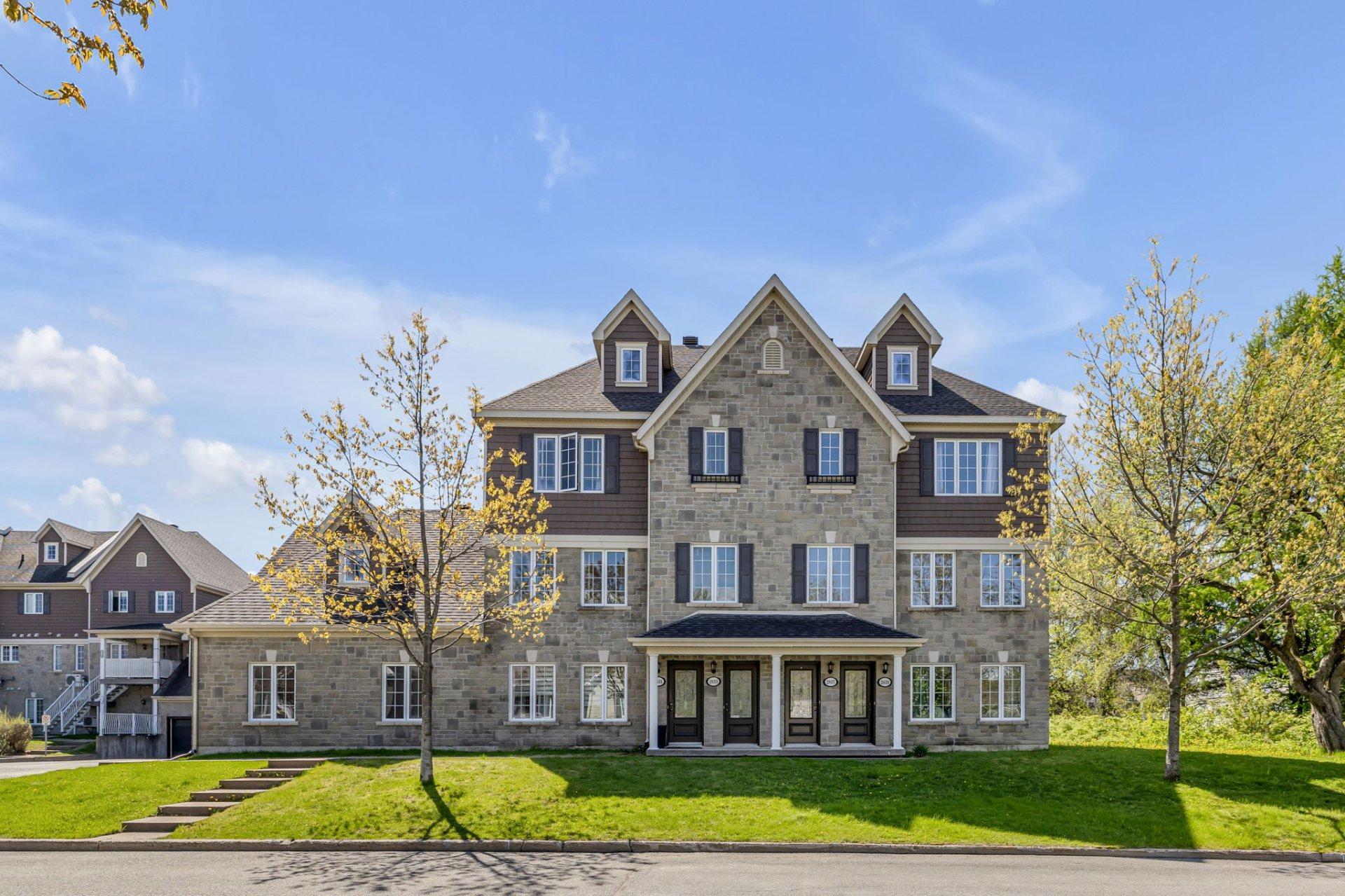 









2837


Rue de La Havane

,
Québec (Les Rivières),




QC
G2B5P9

