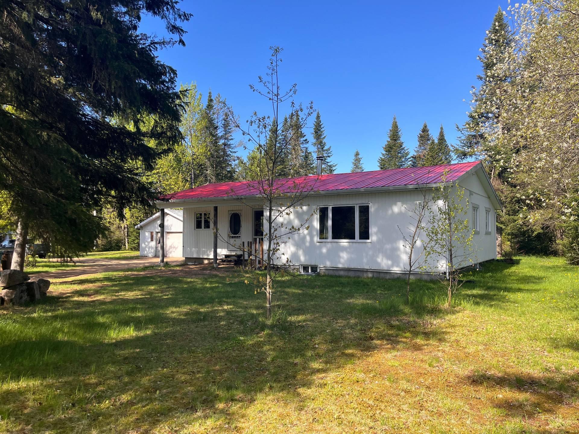 









1120


Ch. de Bourg-Louis

,
Saint-Raymond,




QC
G3L4G6

