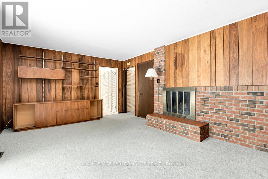 












1970 MARQUIS AVENUE

,
Ottawa,




Ontario
K1J8J4

