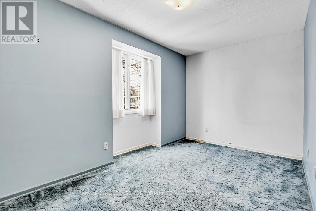 












1970 MARQUIS AVENUE

,
Ottawa,




Ontario
K1J8J4

