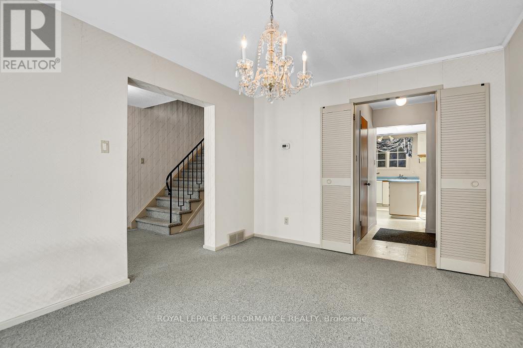 












1970 MARQUIS AVENUE

,
Ottawa,




Ontario
K1J8J4

