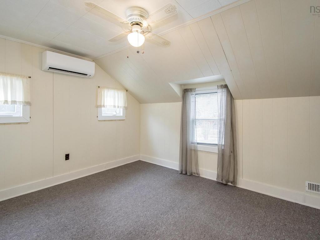 












452 Highway 236

,
Stanley,




NS
B0N 2H0

