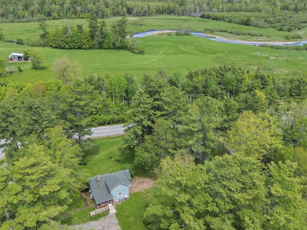 












452 Highway 236

,
Stanley,




NS
B0N 2H0

