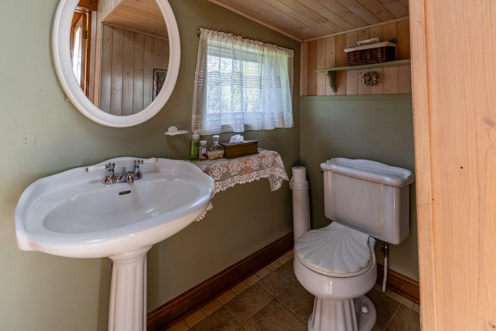 









7


Rue Vallières

,
Pont-Rouge,




QC
G3H2T8

