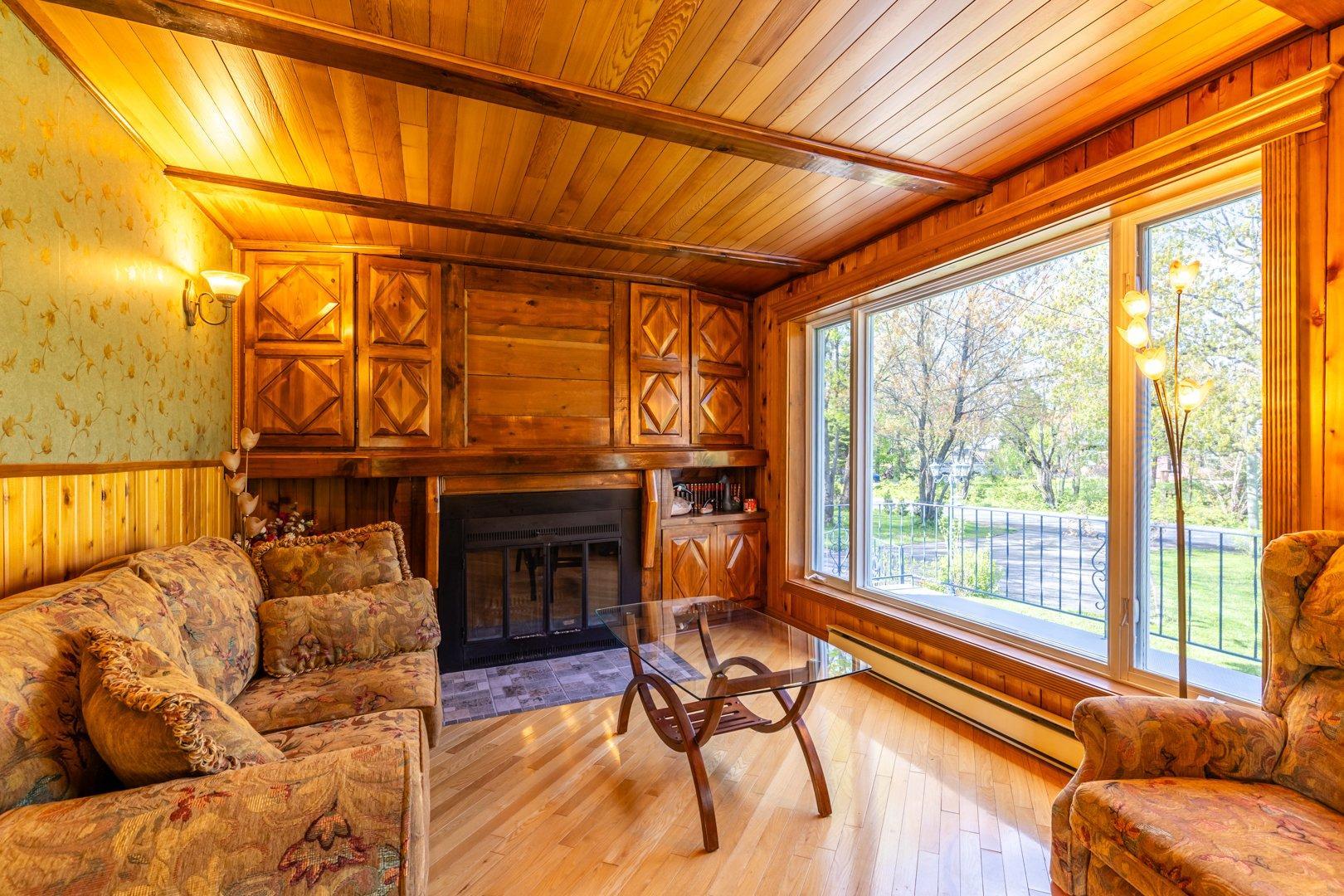 









7


Rue Vallières

,
Pont-Rouge,




QC
G3H2T8

