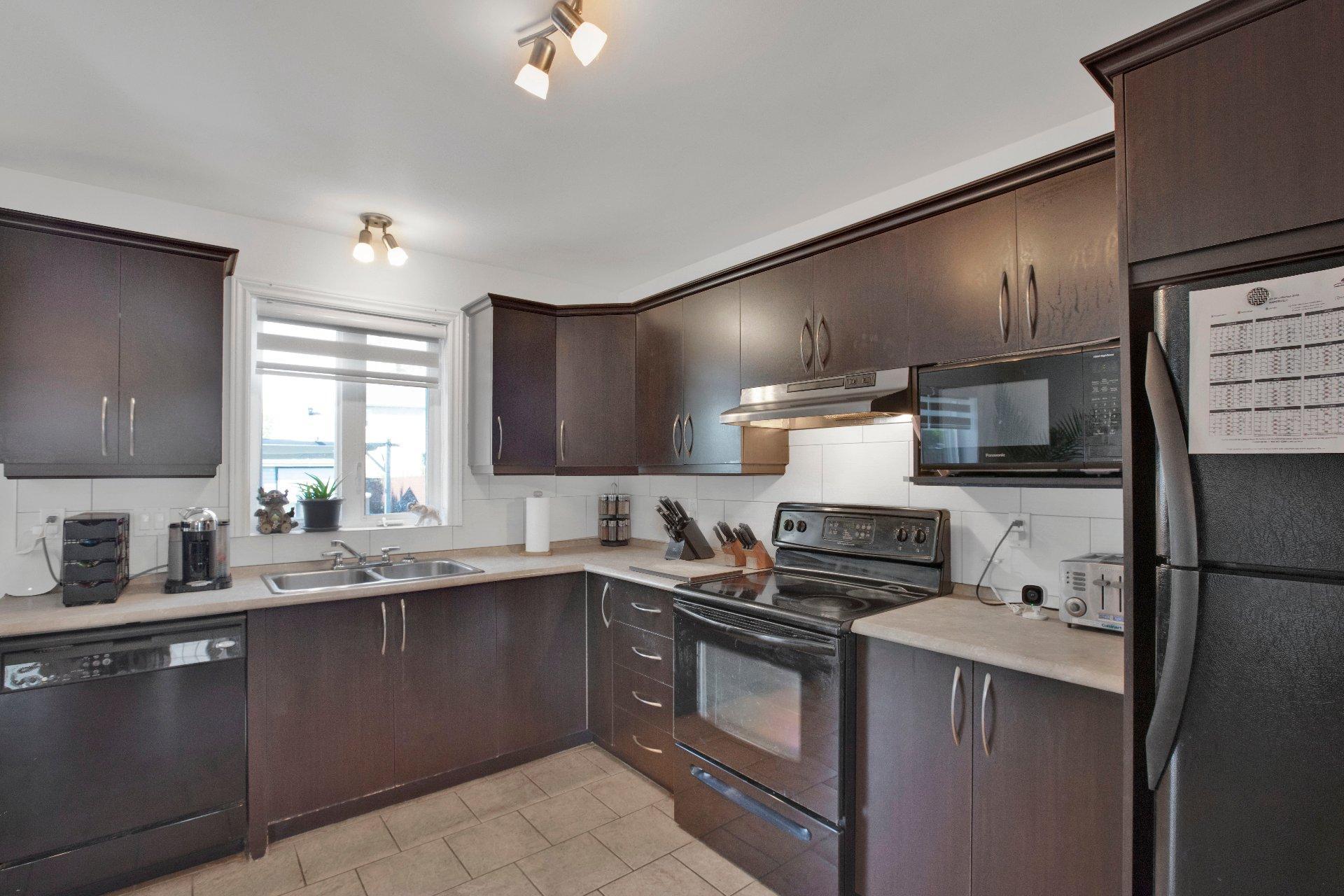 









96


Rue de l'Aqueduc

,
Napierville,




QC
J0J1L0

