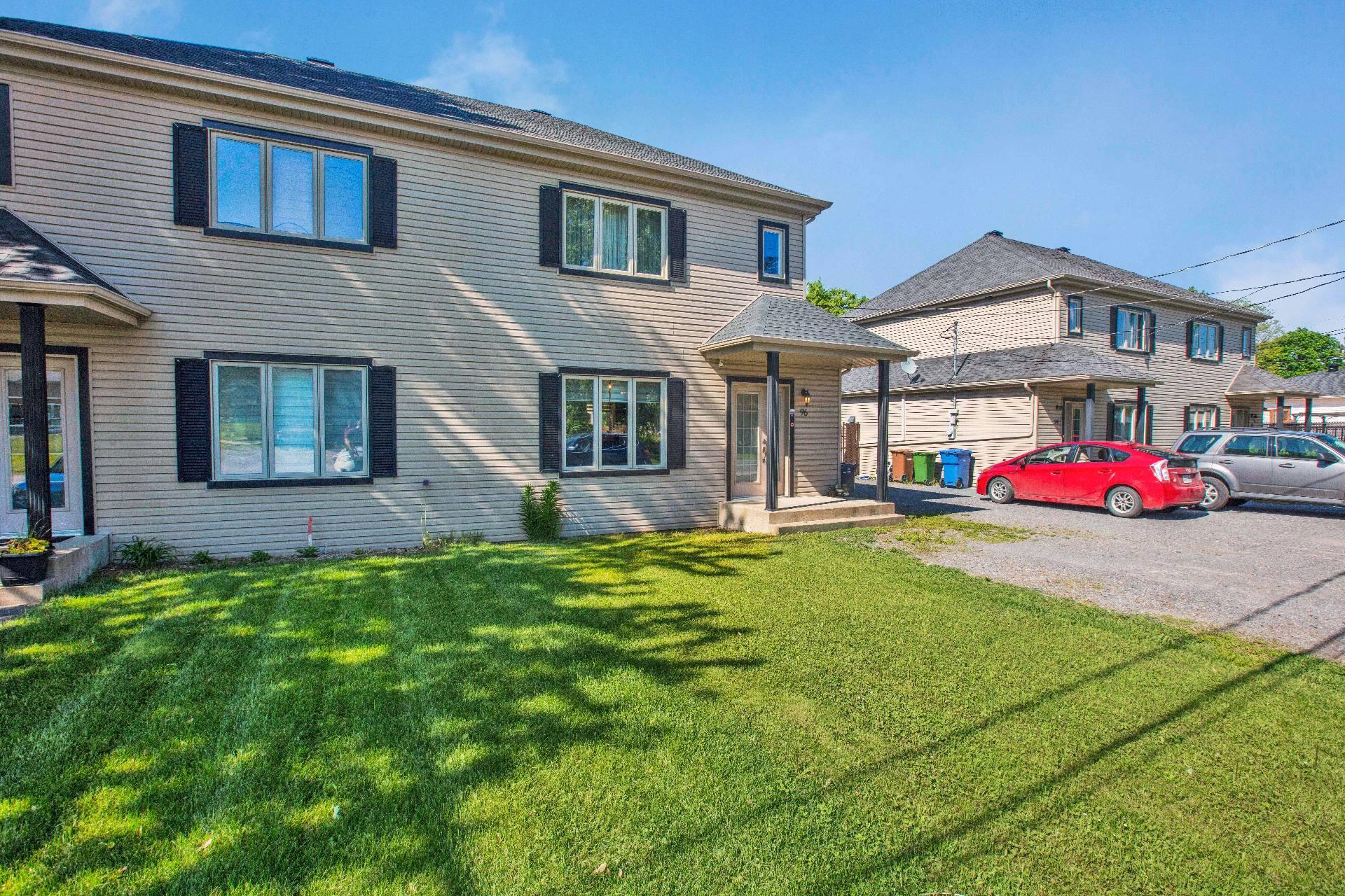 









96


Rue de l'Aqueduc

,
Napierville,




QC
J0J1L0

