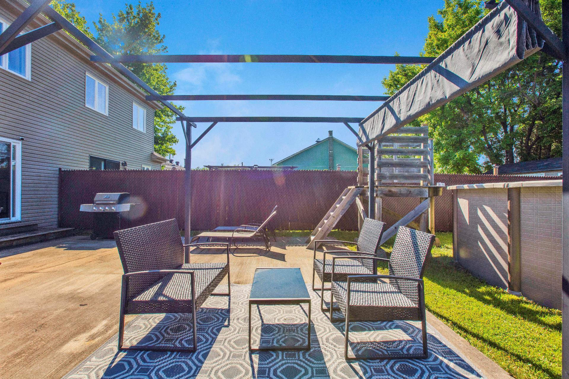 









96


Rue de l'Aqueduc

,
Napierville,




QC
J0J1L0

