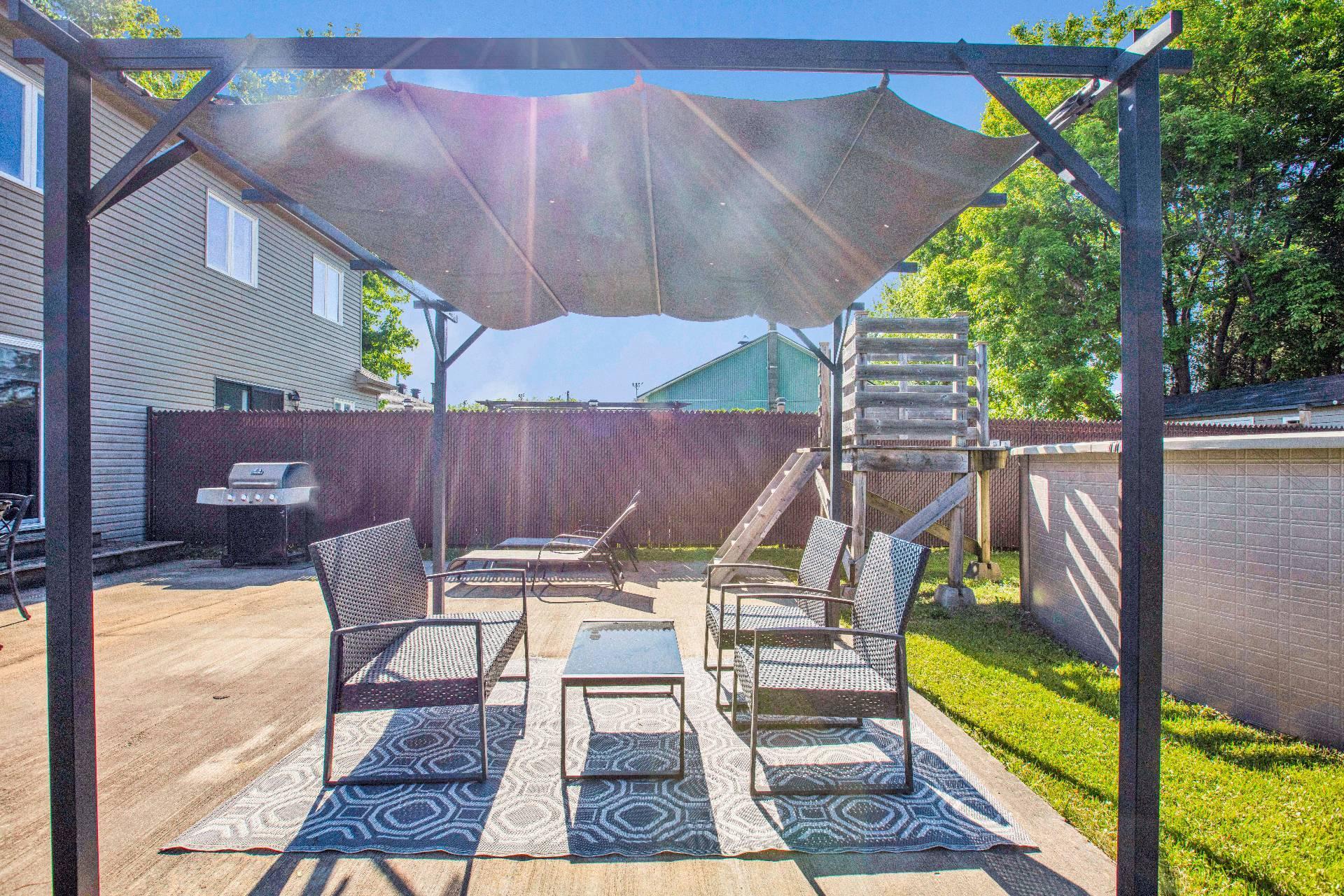 









96


Rue de l'Aqueduc

,
Napierville,




QC
J0J1L0

