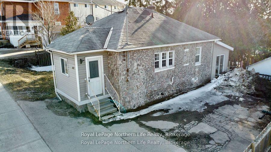 












450 MCCONNELL ST STREET

,
Mattawa,




Ontario
P0H1V0

