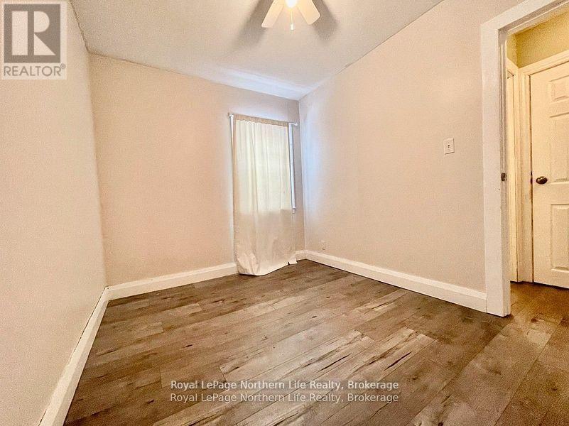 












450 MCCONNELL ST STREET

,
Mattawa,




Ontario
P0H1V0

