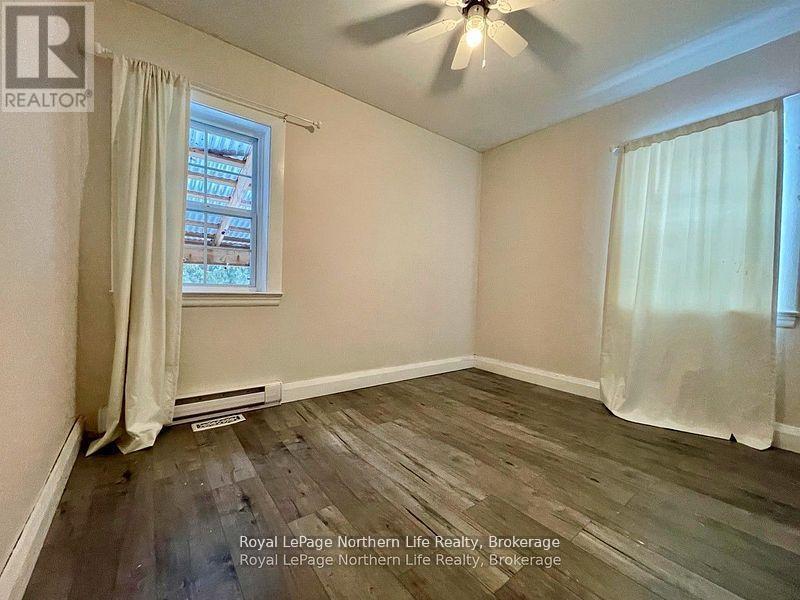 












450 MCCONNELL ST STREET

,
Mattawa,




Ontario
P0H1V0

