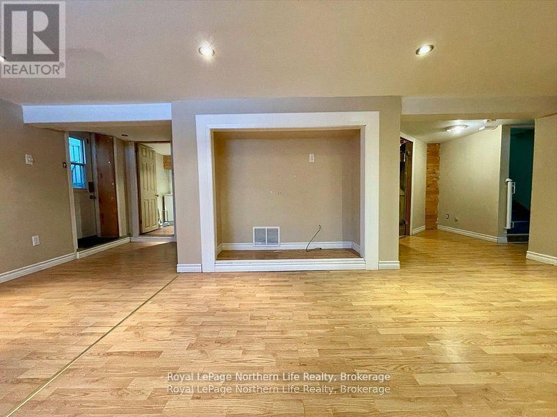 












450 MCCONNELL ST STREET

,
Mattawa,




Ontario
P0H1V0

