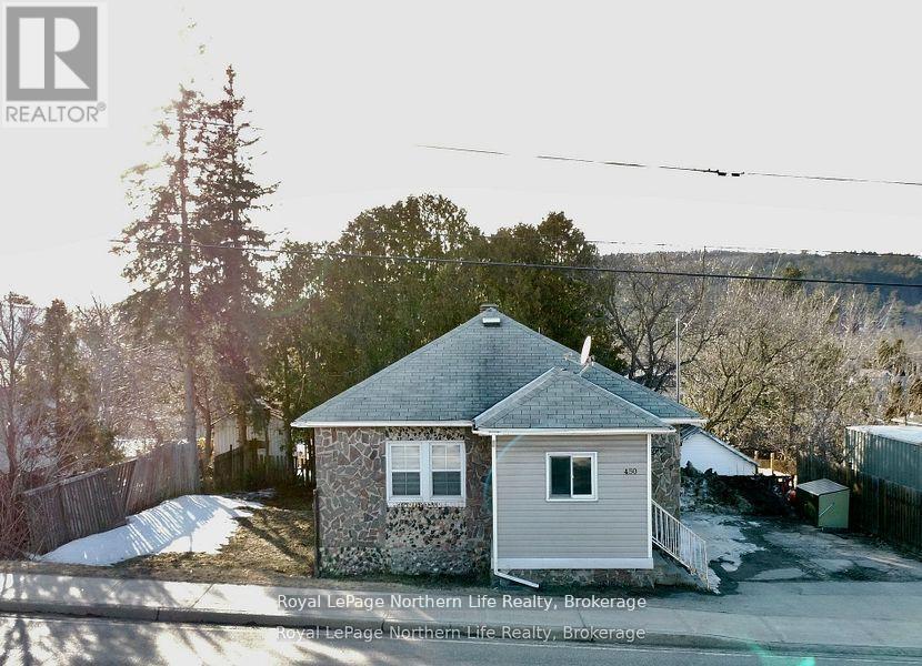 












450 MCCONNELL ST STREET

,
Mattawa,




Ontario
P0H1V0

