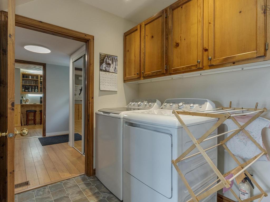 












519 Adams Road

,
New Albany,




NS
B0S 1P0


