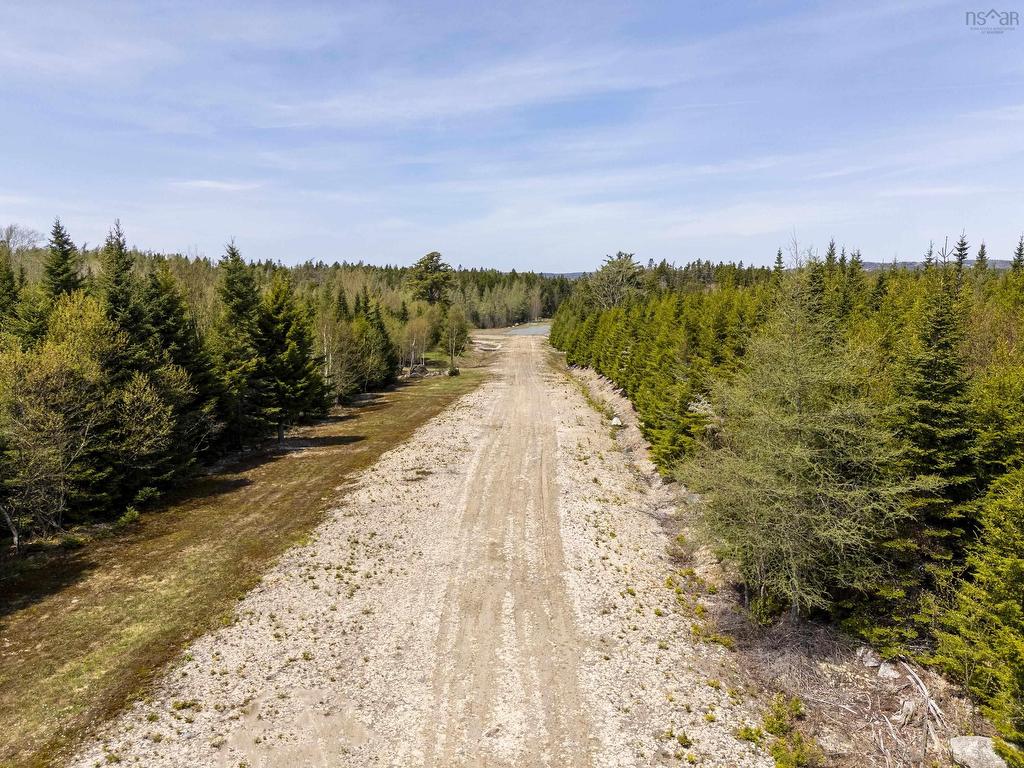 












2-B 91 Old Halifax Road

,
Glen Haven,







NS
B3Z 2W8

