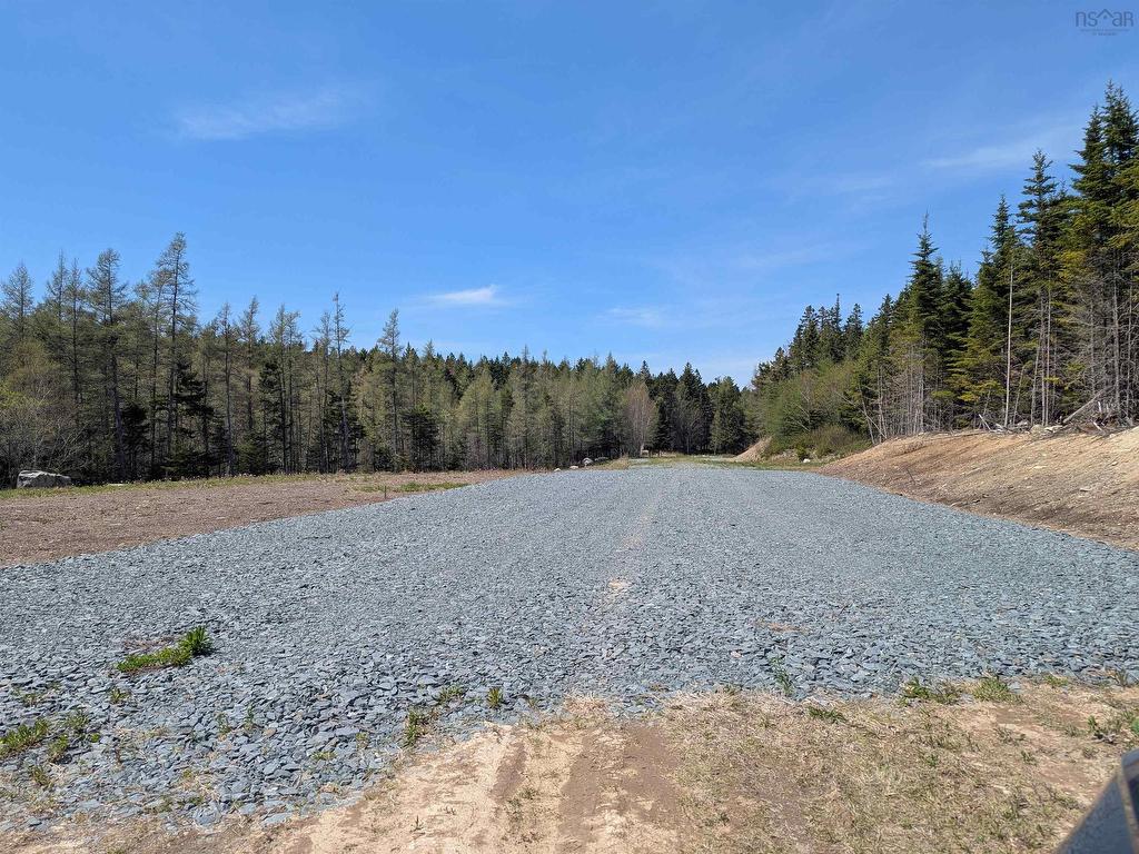 












2-B 91 Old Halifax Road

,
Glen Haven,







NS
B3Z 2W8

