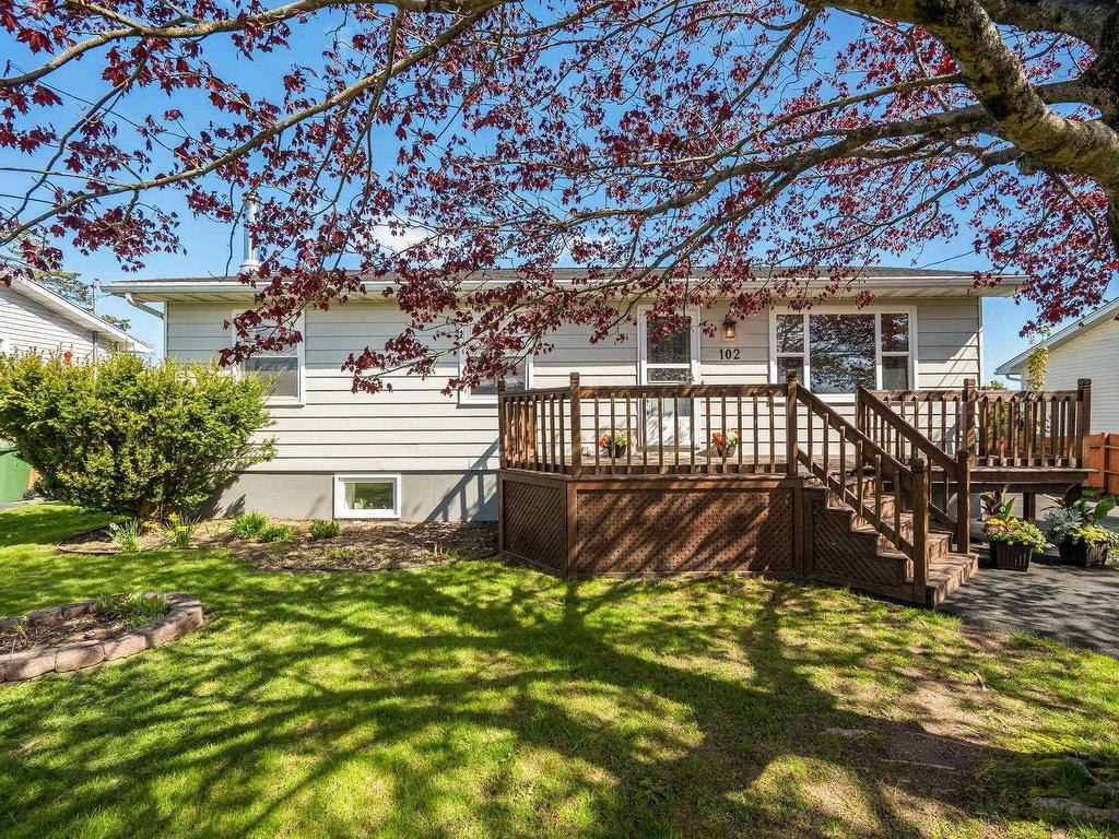 












102 Oceanlea Drive

,
Eastern Passage,




NS
B3G 1G4

