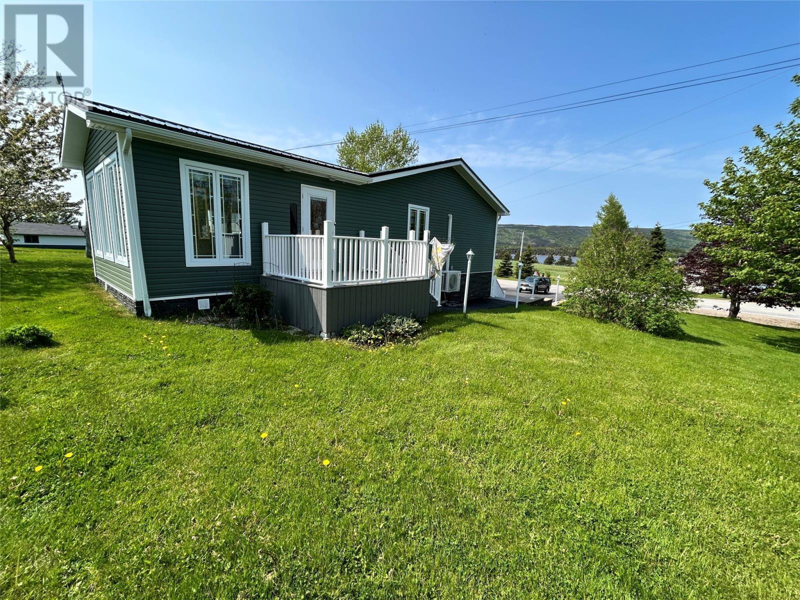 












480 Main Road RT 406 Route

,
Searston,




Newfoundland & Labrador
A0N1J0

