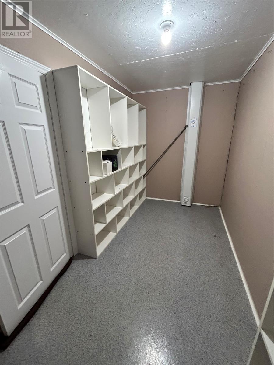 












480 Main Road RT 406 Route

,
Searston,




Newfoundland & Labrador
A0N1J0

