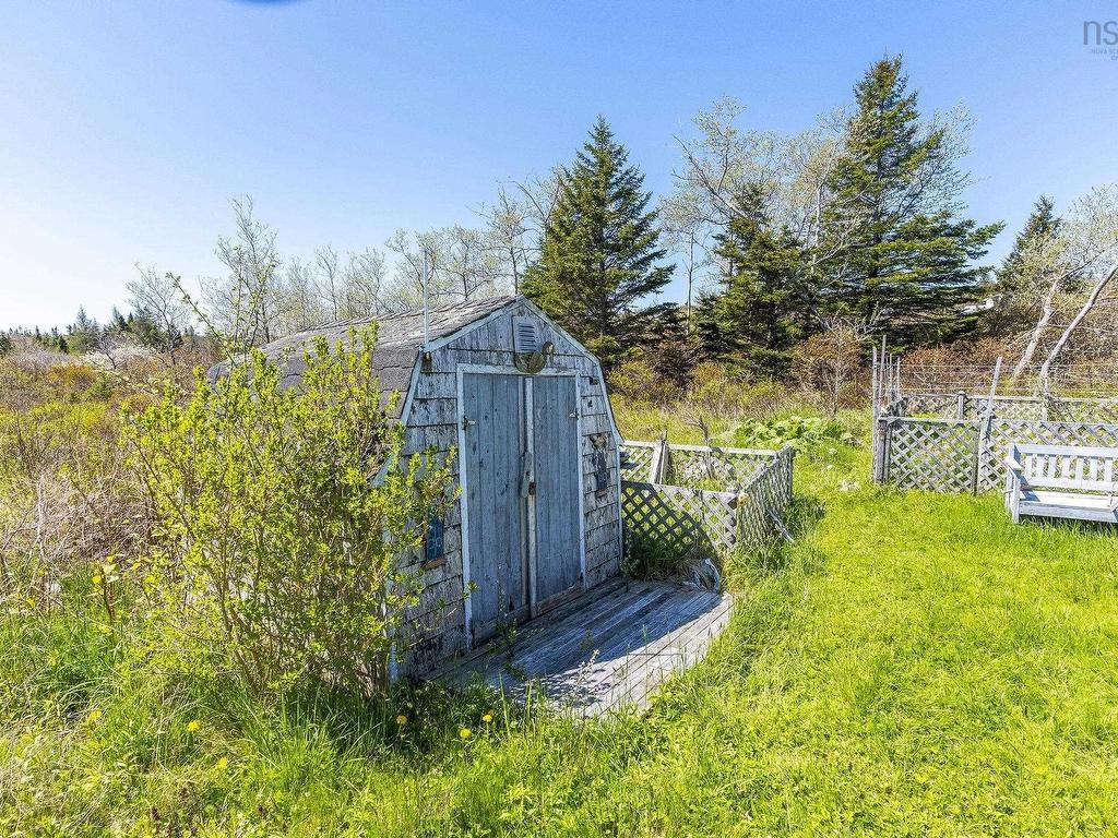












43 South Point Road

,
Portuguese Cove,




NS
B3V 1K3

