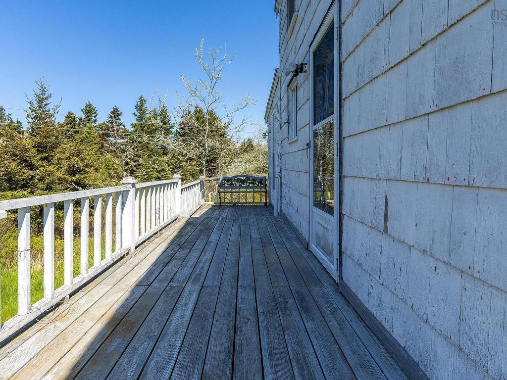 












43 South Point Road

,
Portuguese Cove,




NS
B3V 1K3

