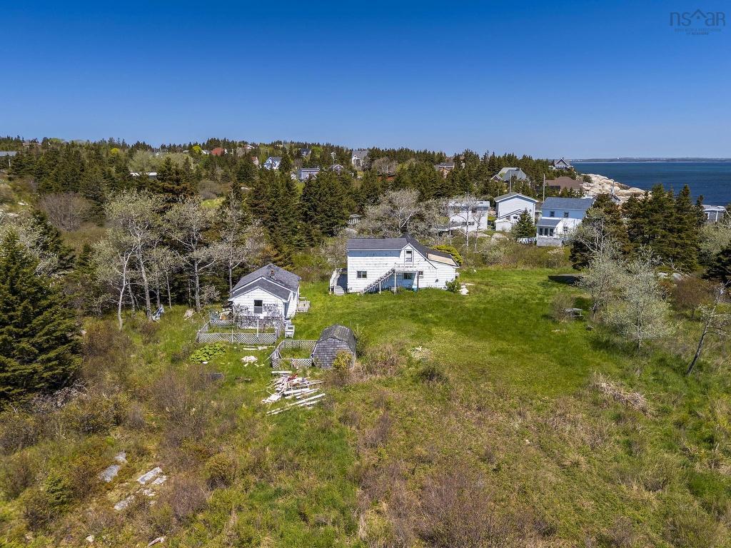 












43 South Point Road

,
Portuguese Cove,




NS
B3V 1K3

