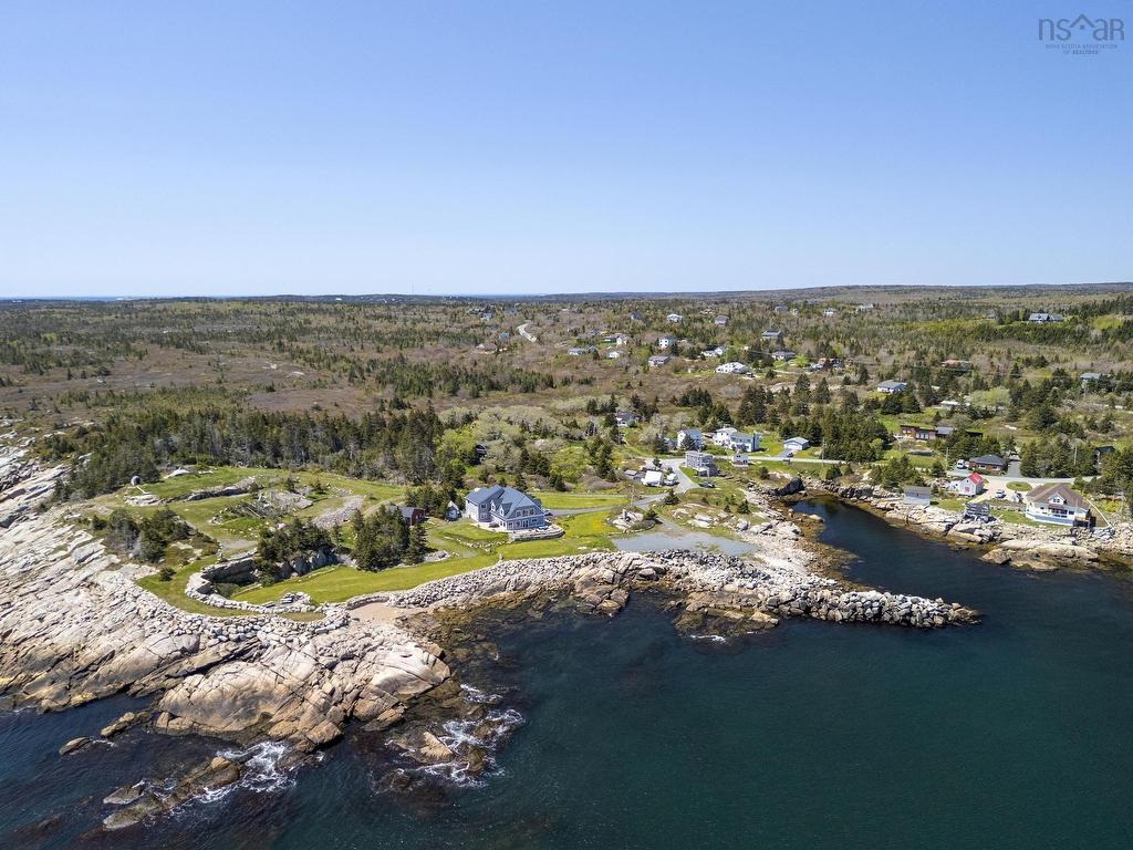 












43 South Point Road

,
Portuguese Cove,




NS
B3V 1K3

