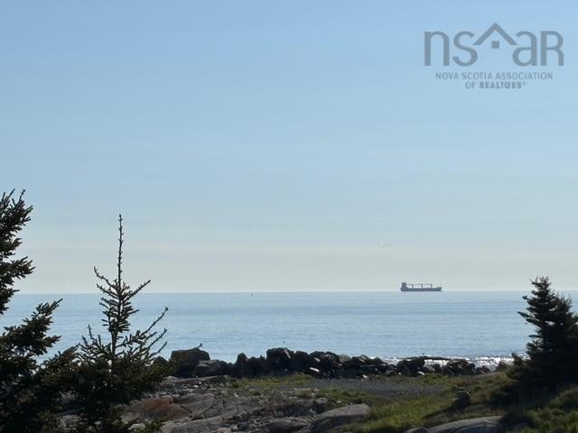 












43 South Point Road

,
Portuguese Cove,




NS
B3V 1K3

