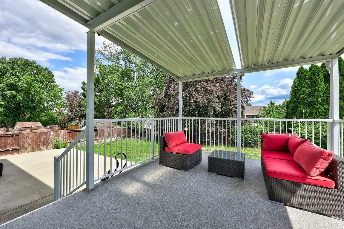 









755


ROBSON

Drive,
Kamloops,




BC
V2E 2G7


