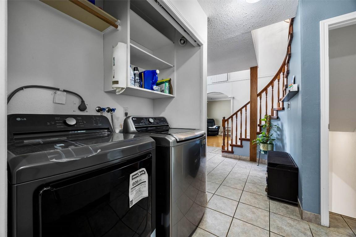 









755


ROBSON

Drive,
Kamloops,




BC
V2E 2G7

