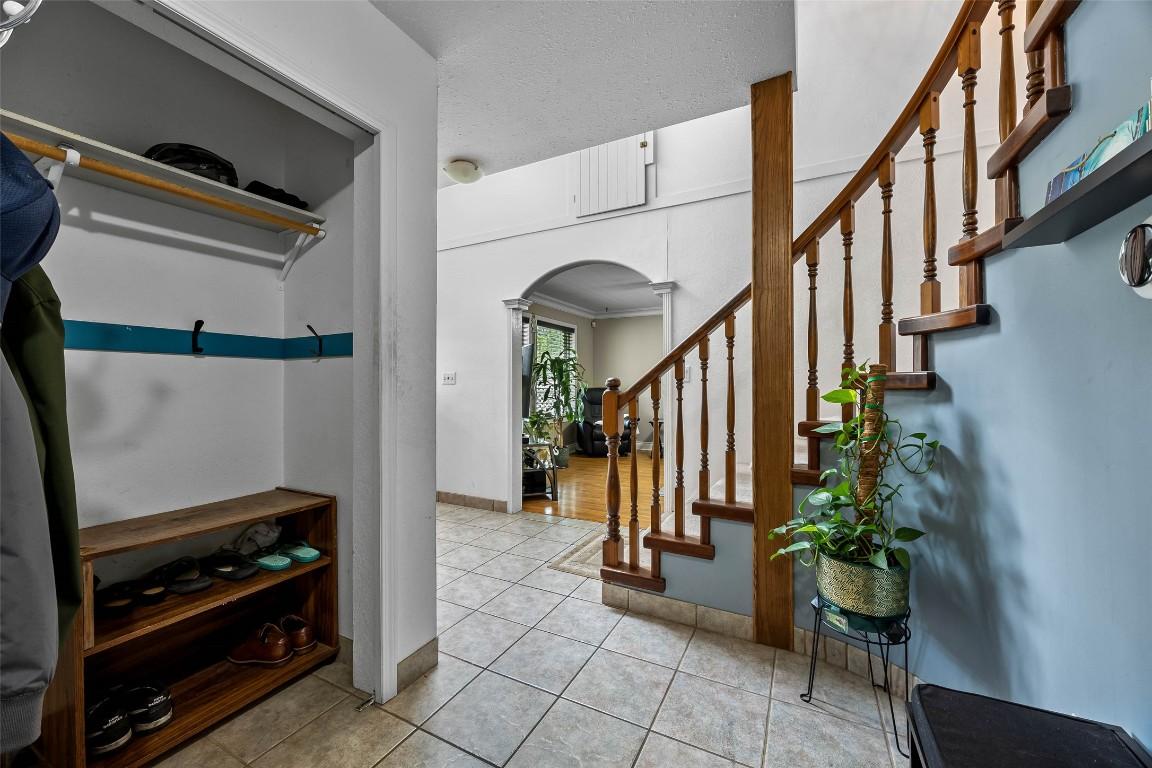 









755


ROBSON

Drive,
Kamloops,




BC
V2E 2G7

