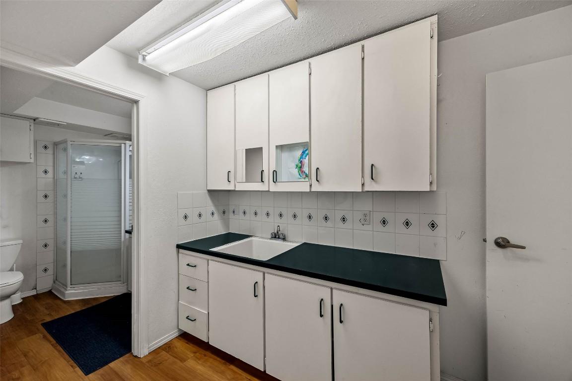 









755


ROBSON

Drive,
Kamloops,




BC
V2E 2G7

