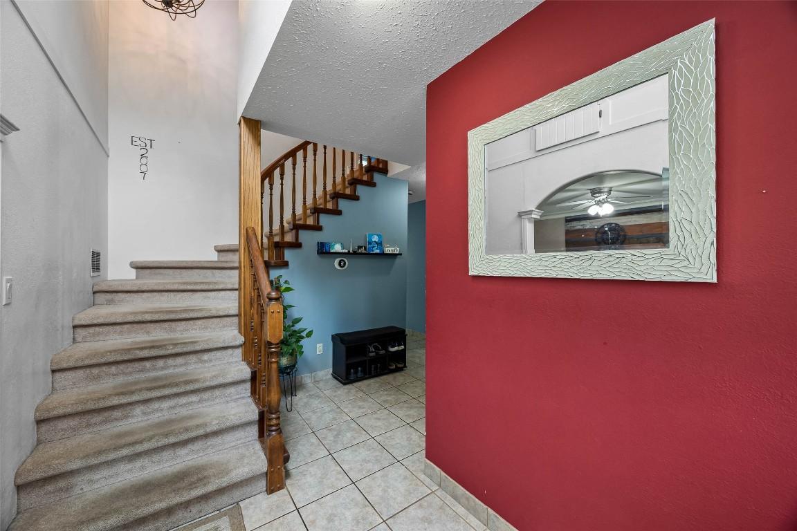 









755


ROBSON

Drive,
Kamloops,




BC
V2E 2G7

